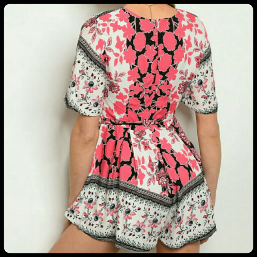 IVORY AND PINK FLORAL V NECK ROMPER - Picture 3 of 3
